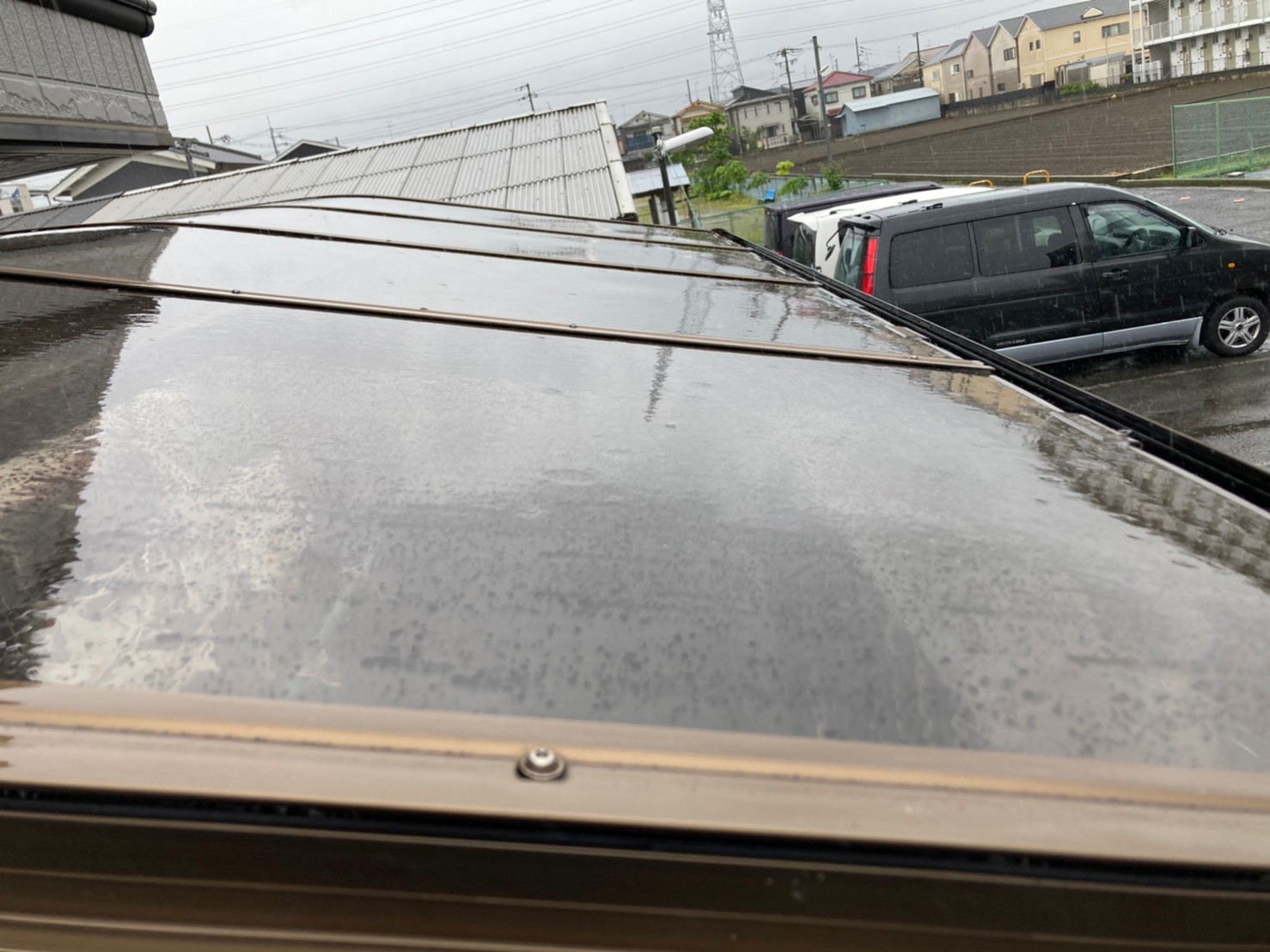 八尾市で台風の影響でテラス屋根が飛んだので、テラス屋根の見積依頼がありました